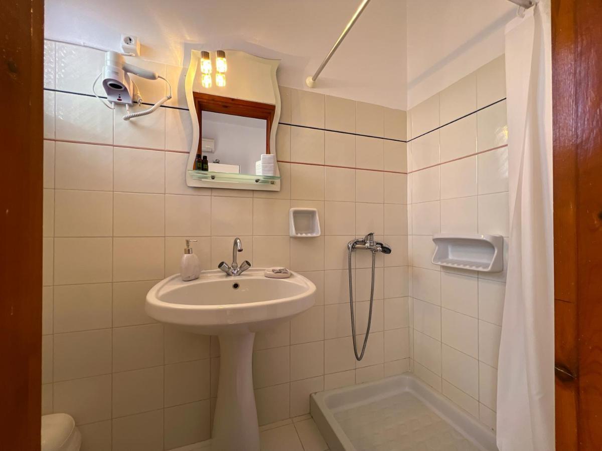 Anemone Apartment Pelekas Bagian luar foto
