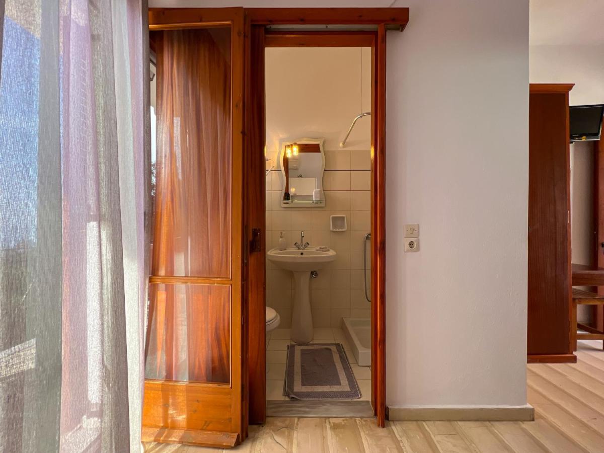 Anemone Apartment Pelekas Bagian luar foto
