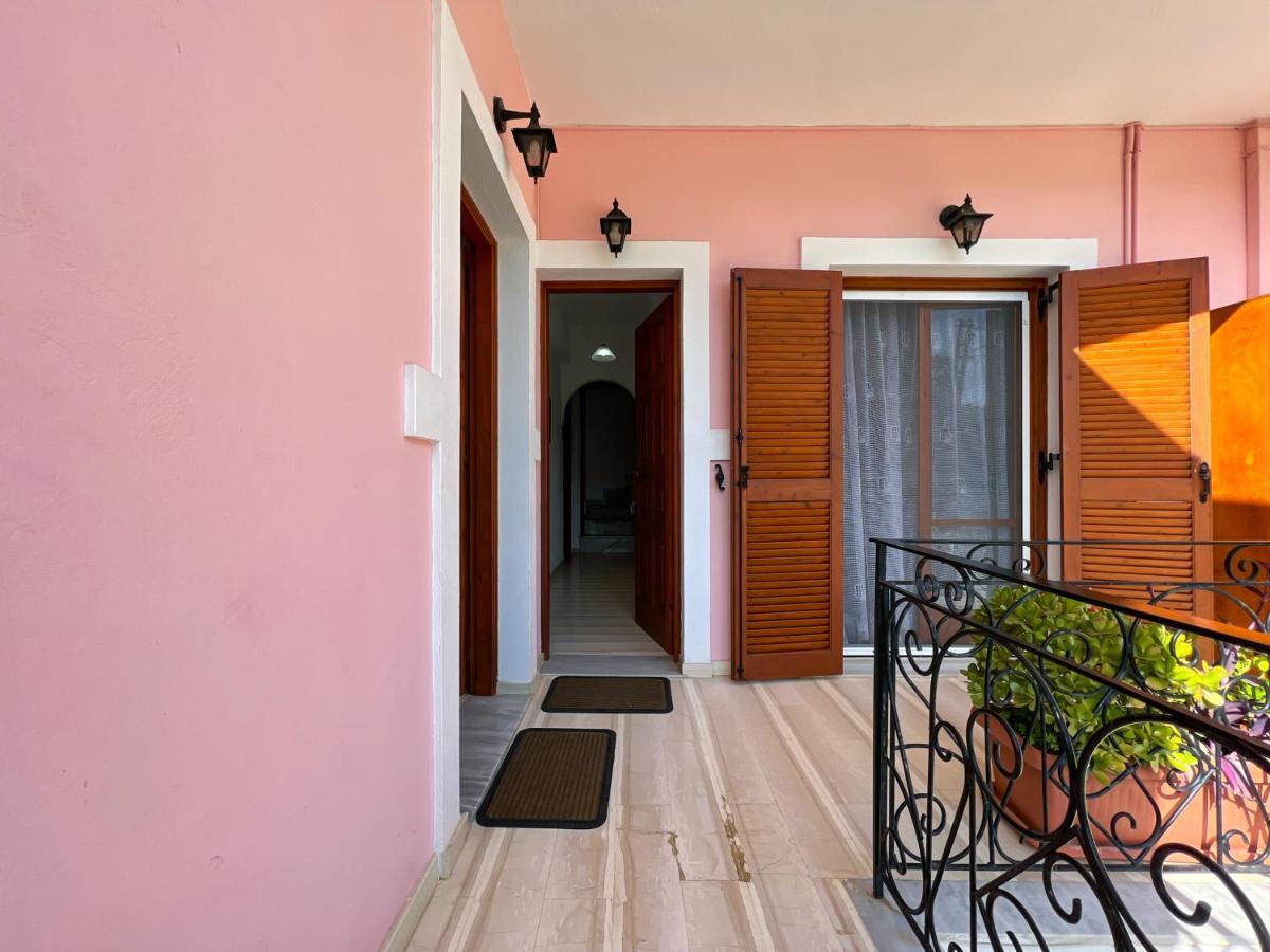 Anemone Apartment Pelekas Bagian luar foto