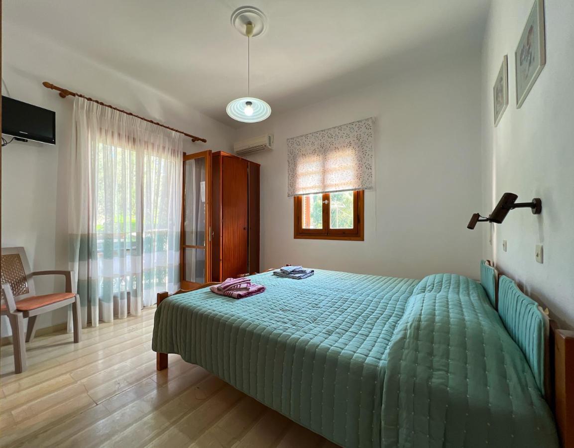 Anemone Apartment Pelekas Bagian luar foto