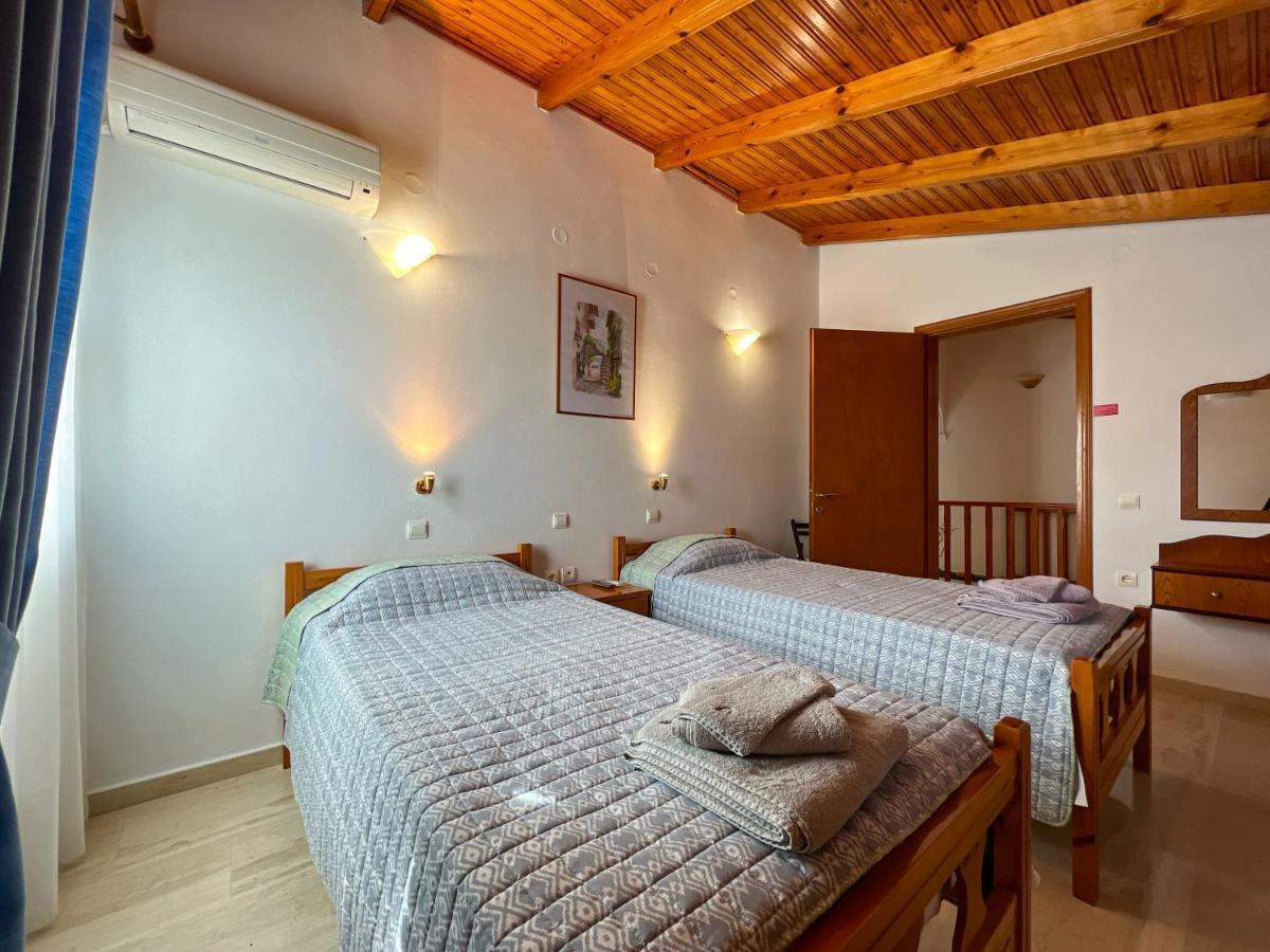 Anemone Apartment Pelekas Bagian luar foto