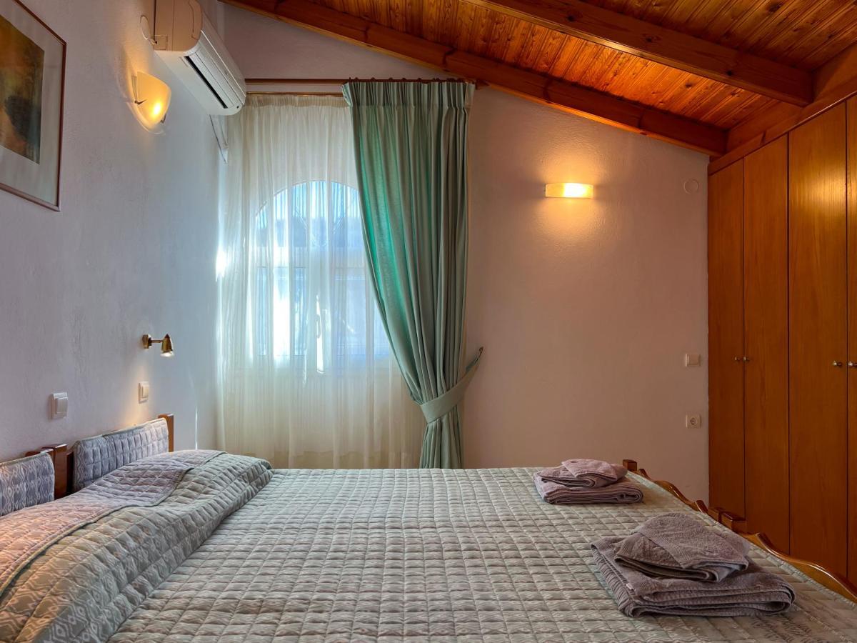 Anemone Apartment Pelekas Bagian luar foto